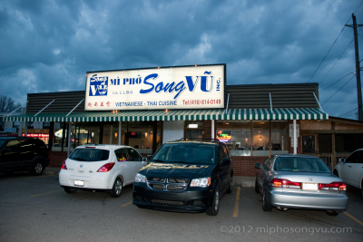 Front look of Mì Phở Song Vũ